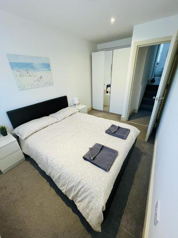 Lovely 2 Bedroom Serviced Apartment In Londýn Exteriér fotografie